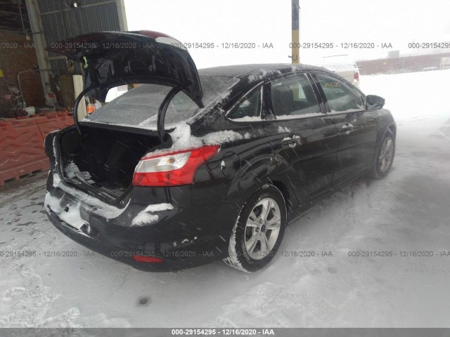 Photo 3 VIN: 1FADP3F24EL388062 - FORD FOCUS 