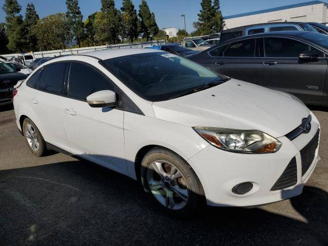 Photo 3 VIN: 1FADP3F24EL392693 - FORD FOCUS 