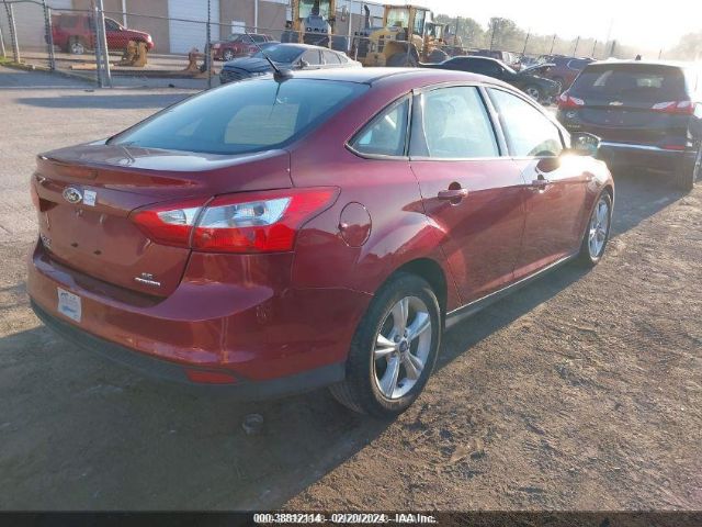 Photo 3 VIN: 1FADP3F24EL410982 - FORD FOCUS 