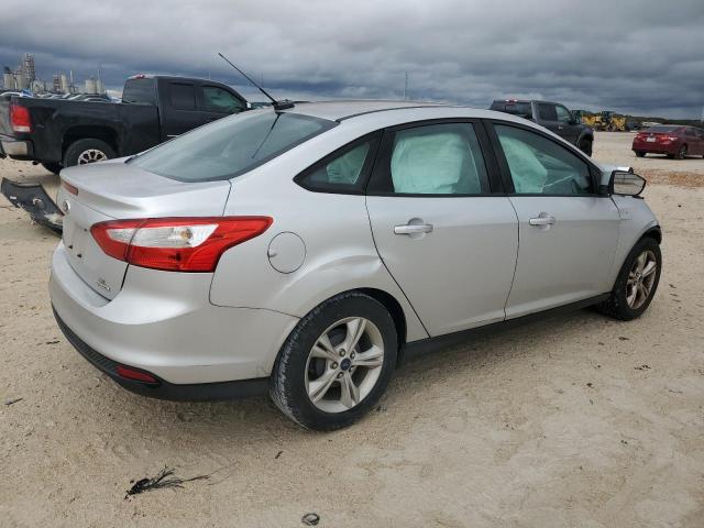 Photo 2 VIN: 1FADP3F24EL451502 - FORD FOCUS 