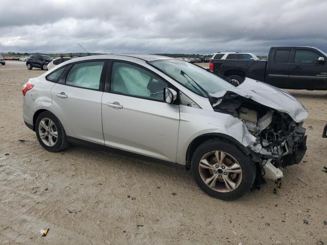 Photo 3 VIN: 1FADP3F24EL451502 - FORD FOCUS 