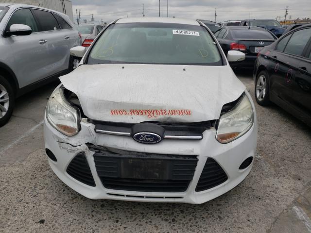 Photo 8 VIN: 1FADP3F24EL453492 - FORD FOCUS SE 