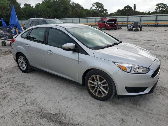 Photo 3 VIN: 1FADP3F24FL205471 - FORD FOCUS SE 