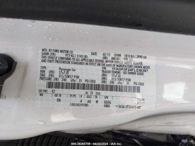 Photo 8 VIN: 1FADP3F24FL238387 - FORD FOCUS 