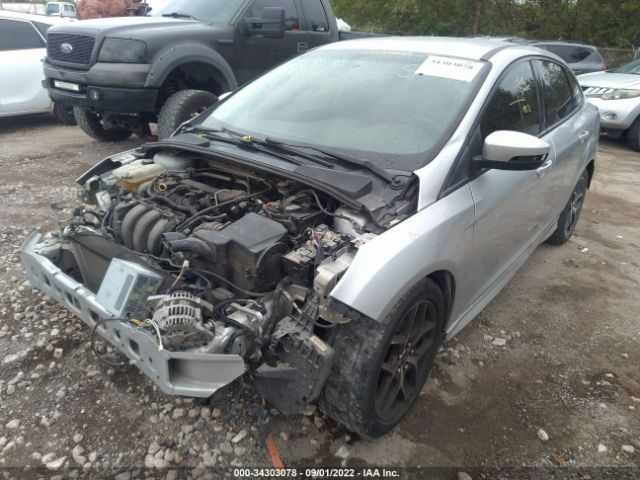 Photo 1 VIN: 1FADP3F24FL293602 - FORD FOCUS 