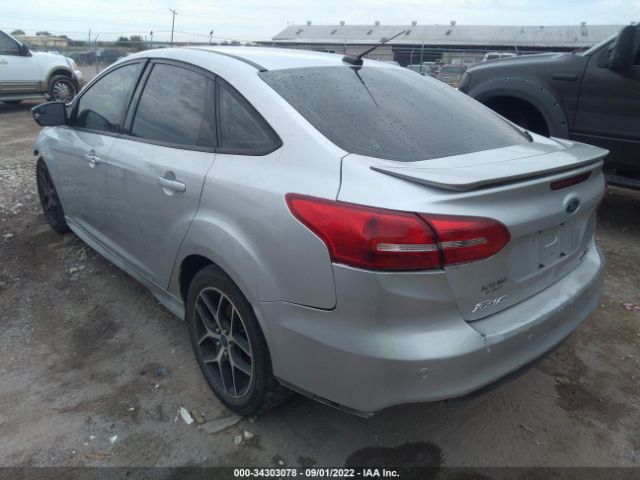 Photo 2 VIN: 1FADP3F24FL293602 - FORD FOCUS 