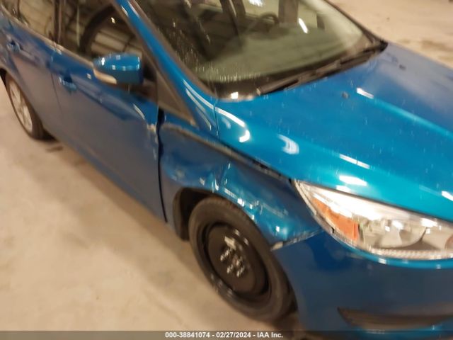 Photo 5 VIN: 1FADP3F24FL327487 - FORD FOCUS 