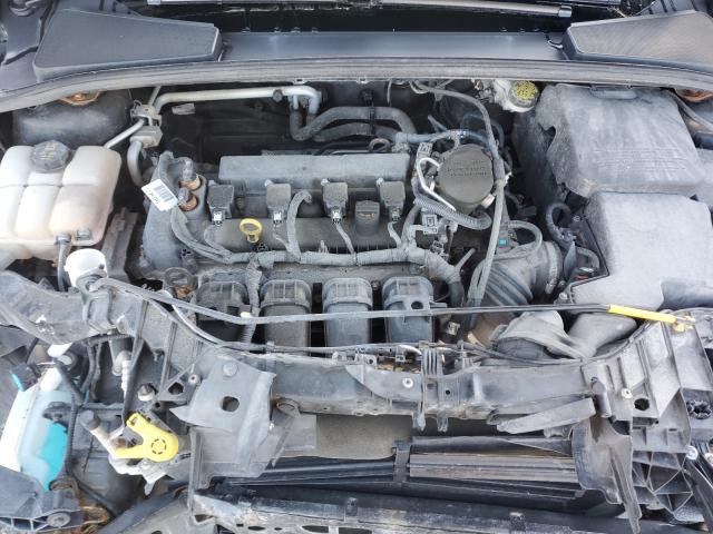 Photo 6 VIN: 1FADP3F24FL331801 - FORD FOCUS SE 