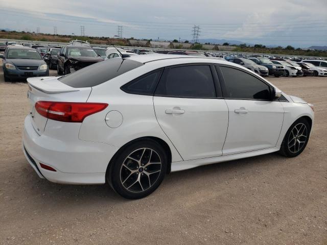 Photo 2 VIN: 1FADP3F24GL203611 - FORD FOCUS SE 