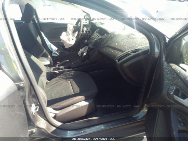 Photo 4 VIN: 1FADP3F24GL211109 - FORD FOCUS 