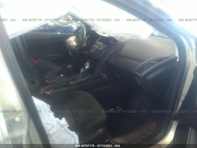 Photo 4 VIN: 1FADP3F24GL218786 - FORD FOCUS 