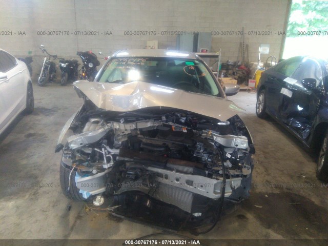 Photo 5 VIN: 1FADP3F24GL218786 - FORD FOCUS 