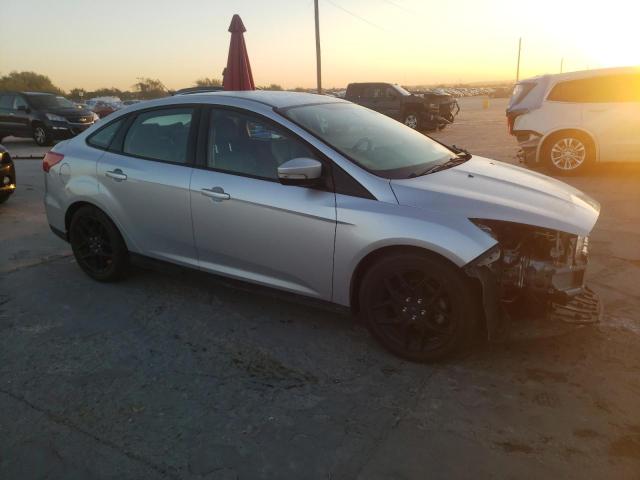 Photo 3 VIN: 1FADP3F24GL233790 - FORD FOCUS SE 