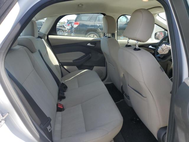 Photo 9 VIN: 1FADP3F24GL266000 - FORD FOCUS SE 