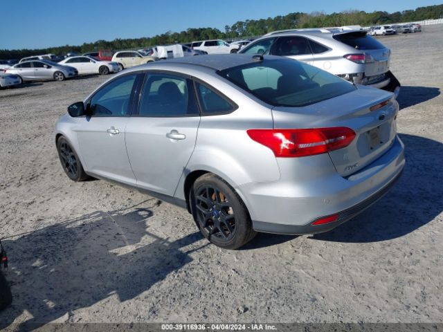 Photo 2 VIN: 1FADP3F24GL291494 - FORD FOCUS 