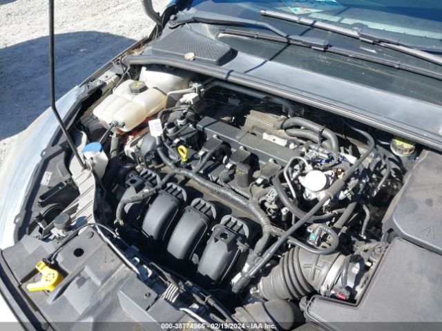 Photo 9 VIN: 1FADP3F24GL375962 - FORD FOCUS 