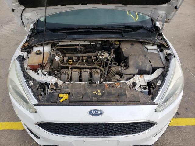 Photo 6 VIN: 1FADP3F24GL398688 - FORD FOCUS SE 