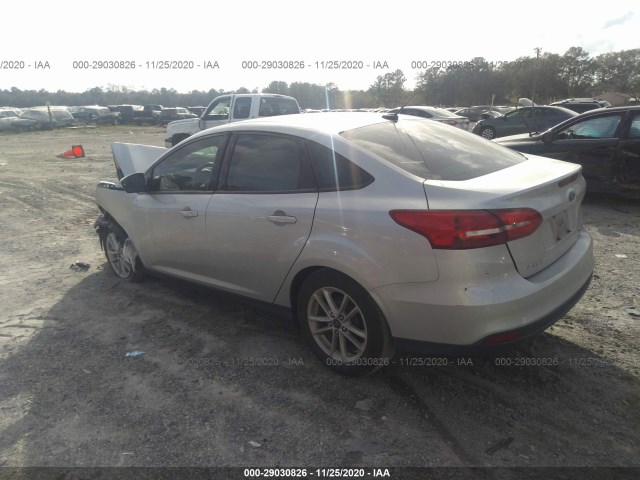 Photo 2 VIN: 1FADP3F24HL221091 - FORD FOCUS 