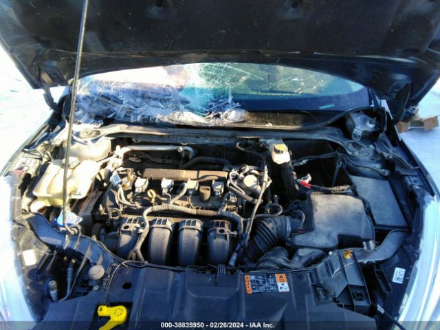 Photo 9 VIN: 1FADP3F24HL223617 - FORD FOCUS 