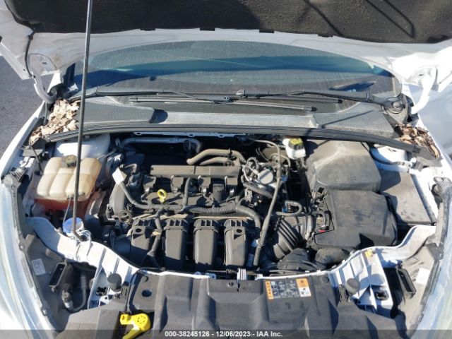 Photo 9 VIN: 1FADP3F24HL249103 - FORD FOCUS 