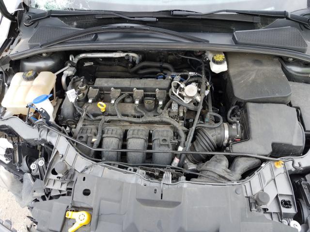 Photo 6 VIN: 1FADP3F24HL282876 - FORD FOCUS 