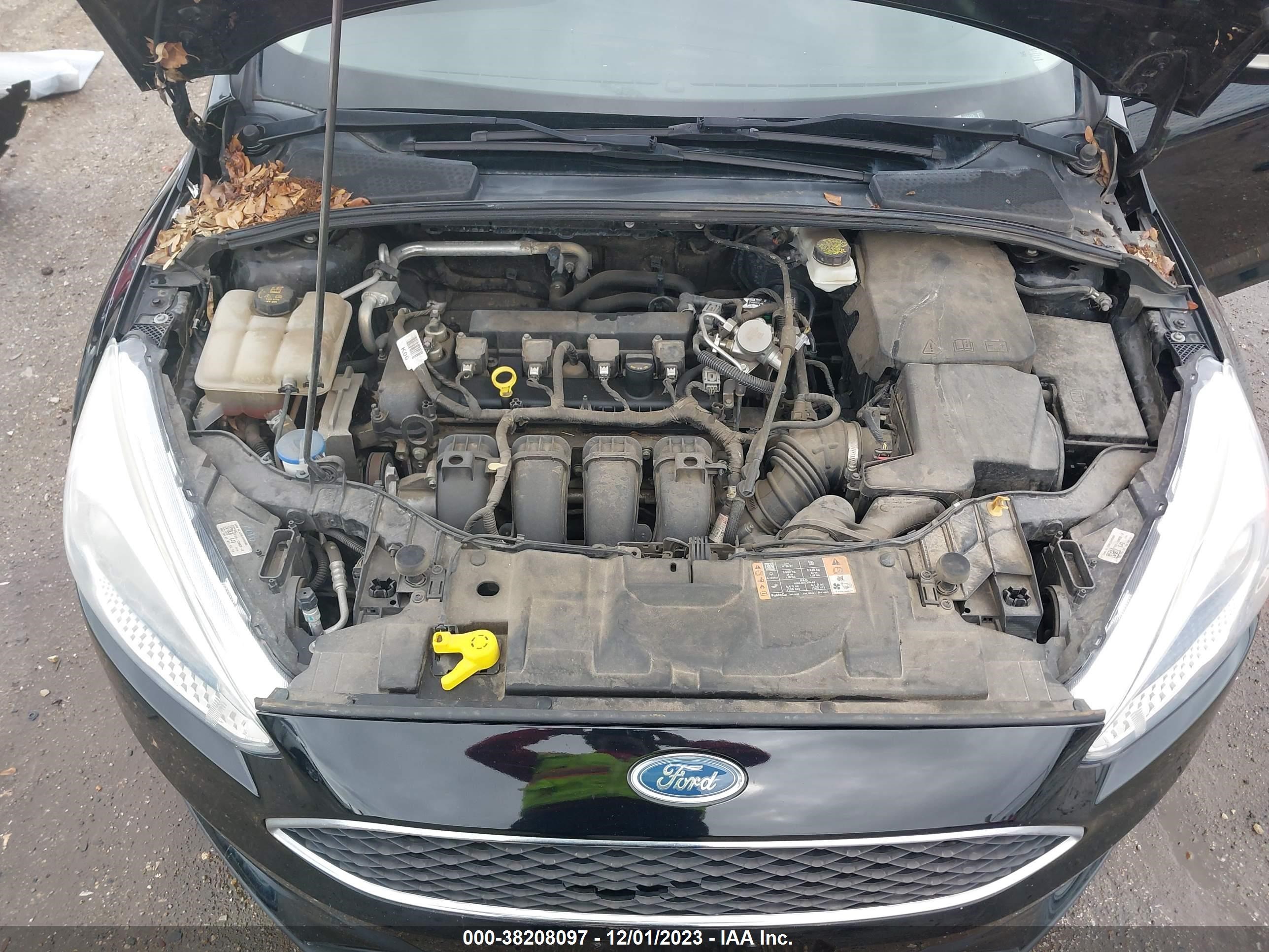 Photo 9 VIN: 1FADP3F24HL299175 - FORD FOCUS 