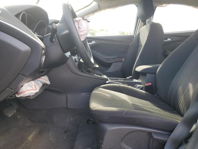 Photo 6 VIN: 1FADP3F24JL214423 - FORD FOCUS SE 