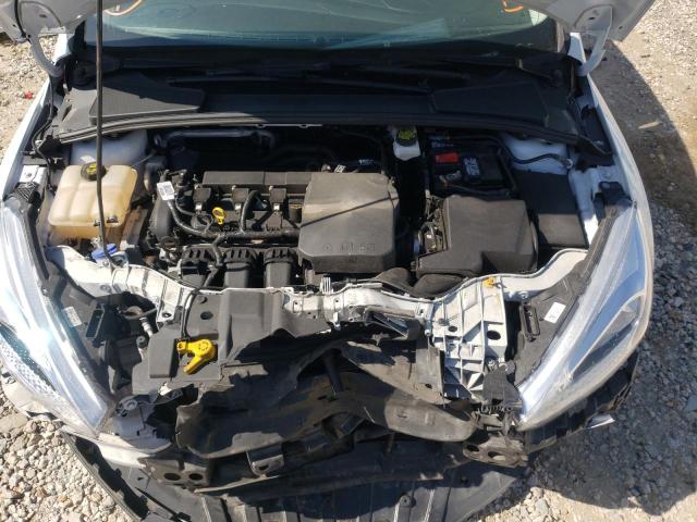 Photo 6 VIN: 1FADP3F24JL215815 - FORD FOCUS SE 