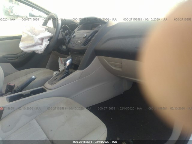 Photo 4 VIN: 1FADP3F24JL242285 - FORD FOCUS 