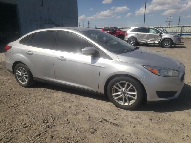 Photo 3 VIN: 1FADP3F24JL272676 - FORD FOCUS SE 