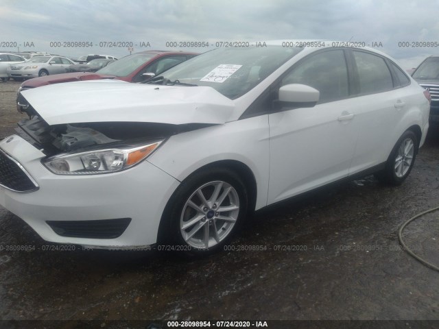 Photo 1 VIN: 1FADP3F24JL288604 - FORD FOCUS 