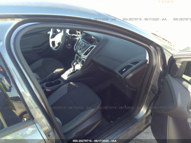 Photo 4 VIN: 1FADP3F25DL115971 - FORD FOCUS 