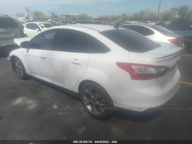 Photo 2 VIN: 1FADP3F25DL116165 - FORD FOCUS 