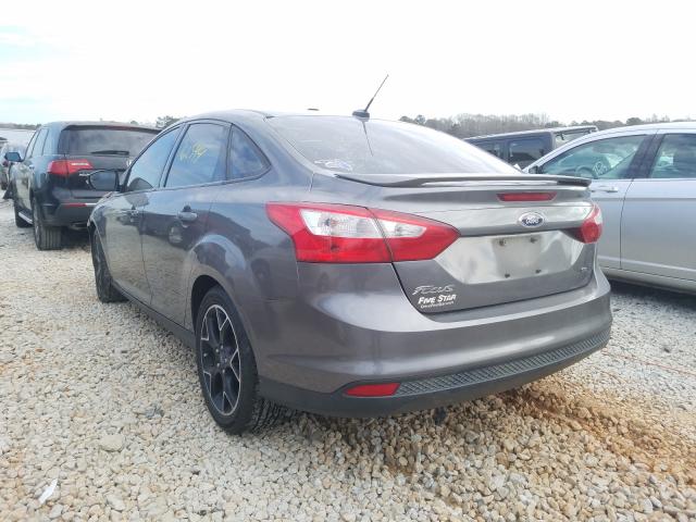 Photo 2 VIN: 1FADP3F25DL121463 - FORD FOCUS SE 