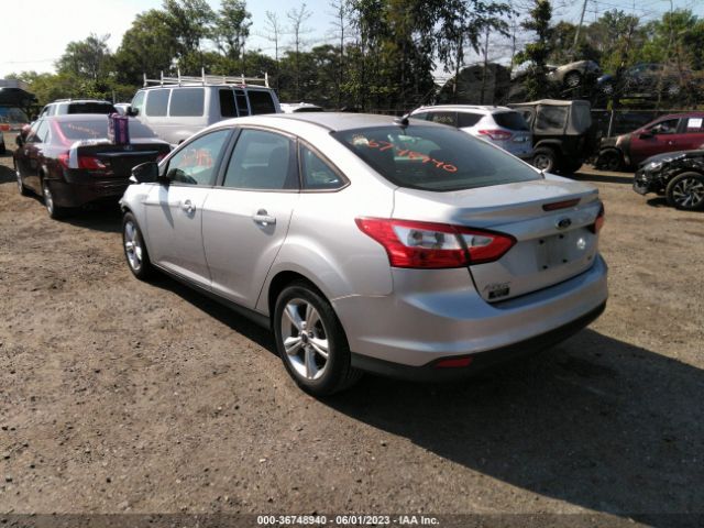 Photo 2 VIN: 1FADP3F25DL154883 - FORD FOCUS 