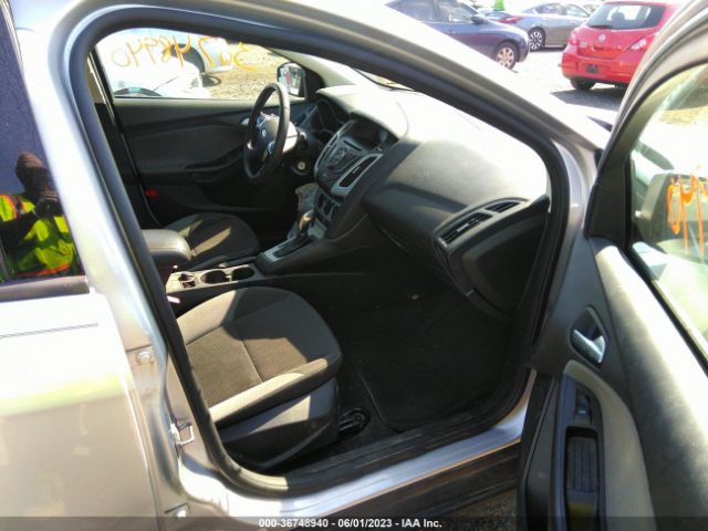 Photo 4 VIN: 1FADP3F25DL154883 - FORD FOCUS 