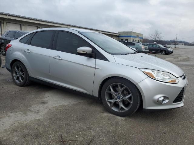 Photo 3 VIN: 1FADP3F25DL156844 - FORD FOCUS 