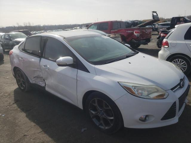 Photo 3 VIN: 1FADP3F25DL164555 - FORD FOCUS SE 