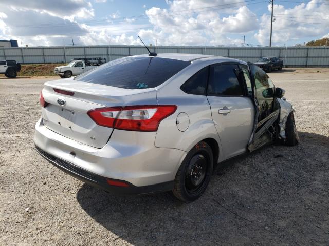 Photo 3 VIN: 1FADP3F25DL180397 - FORD FOCUS SE 