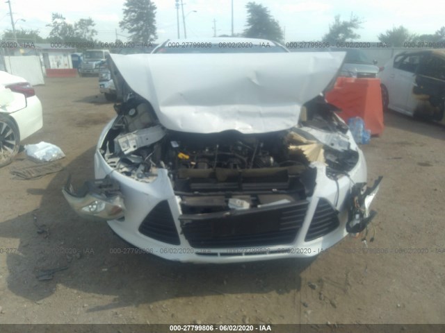 Photo 5 VIN: 1FADP3F25DL203273 - FORD FOCUS 