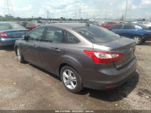 Photo 2 VIN: 1FADP3F25DL209445 - FORD FOCUS 