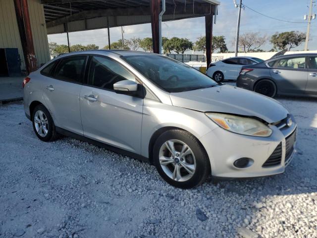 Photo 3 VIN: 1FADP3F25DL212152 - FORD FOCUS SE 