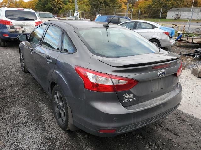 Photo 2 VIN: 1FADP3F25DL225435 - FORD FOCUS SE 