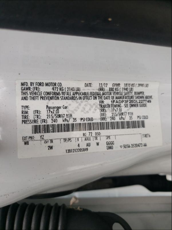 Photo 9 VIN: 1FADP3F25DL227749 - FORD FOCUS SE 