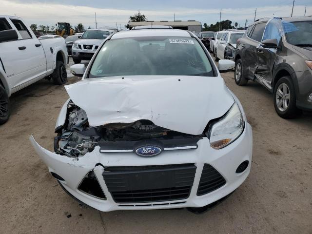 Photo 4 VIN: 1FADP3F25DL230215 - FORD FOCUS SE 