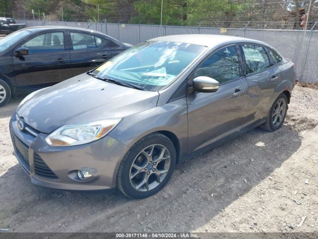 Photo 1 VIN: 1FADP3F25DL234877 - FORD FOCUS 