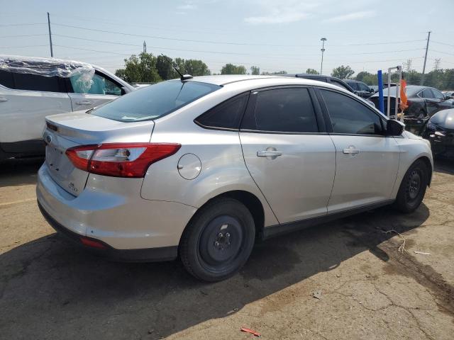 Photo 2 VIN: 1FADP3F25DL256409 - FORD FOCUS SE 