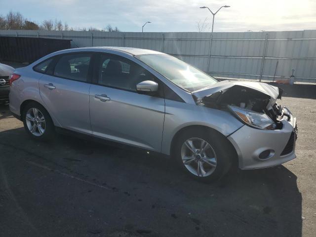 Photo 3 VIN: 1FADP3F25DL257849 - FORD FOCUS SE 