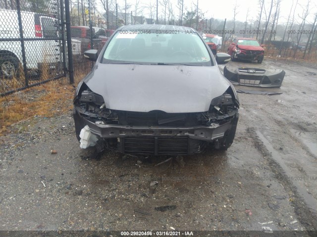 Photo 5 VIN: 1FADP3F25DL266910 - FORD FOCUS 