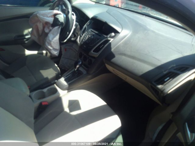 Photo 4 VIN: 1FADP3F25DL307150 - FORD FOCUS 